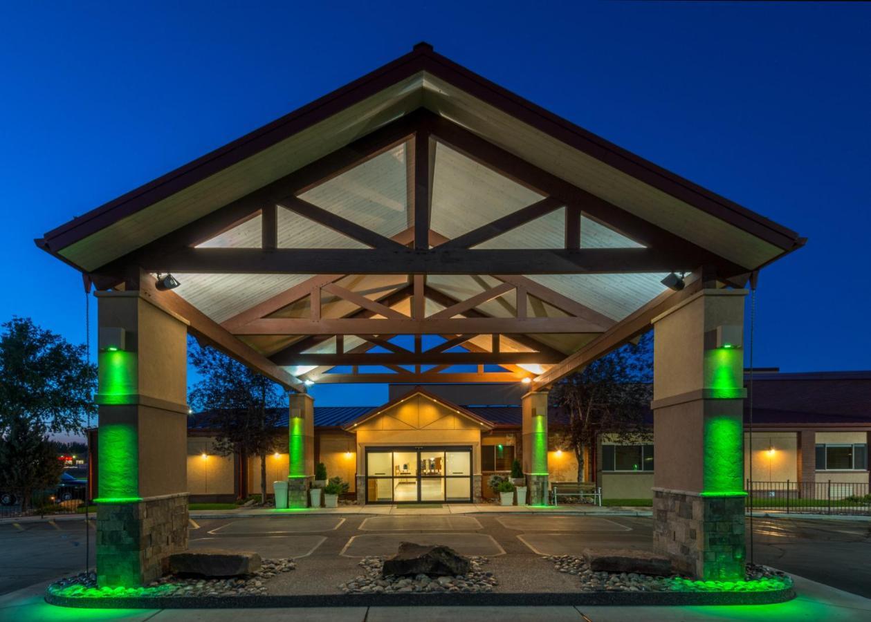 Holiday Inn Riverton-Convention Center By Ihg Exterior photo